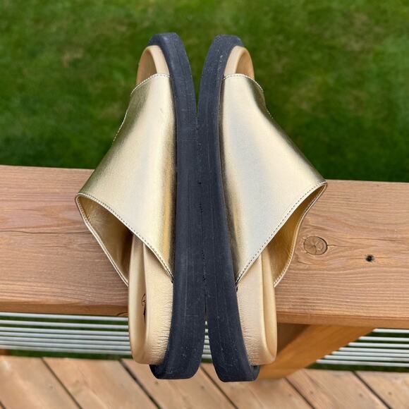 Kat Von D size 8 Poe Toe Wrap Loop Sandals - Metallic Gold Vegan Leather - Picture 9 of 14